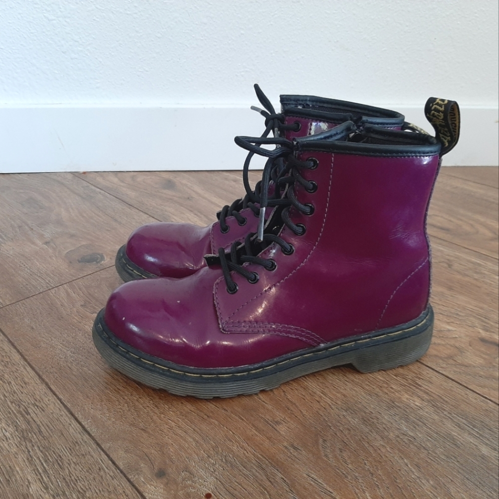 Dr. Martens Youth Combat Lace-up Boots